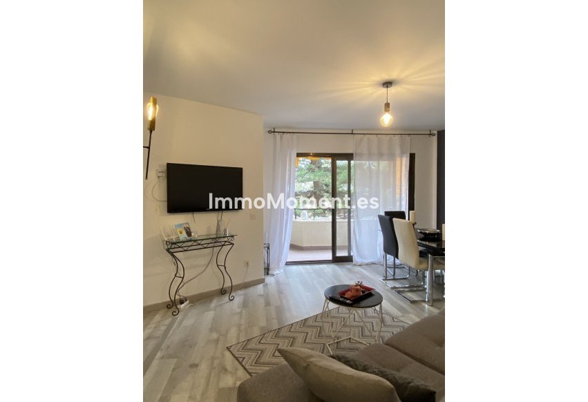 Wiederverkauf - Wohnung - Estepona  - Atalaya