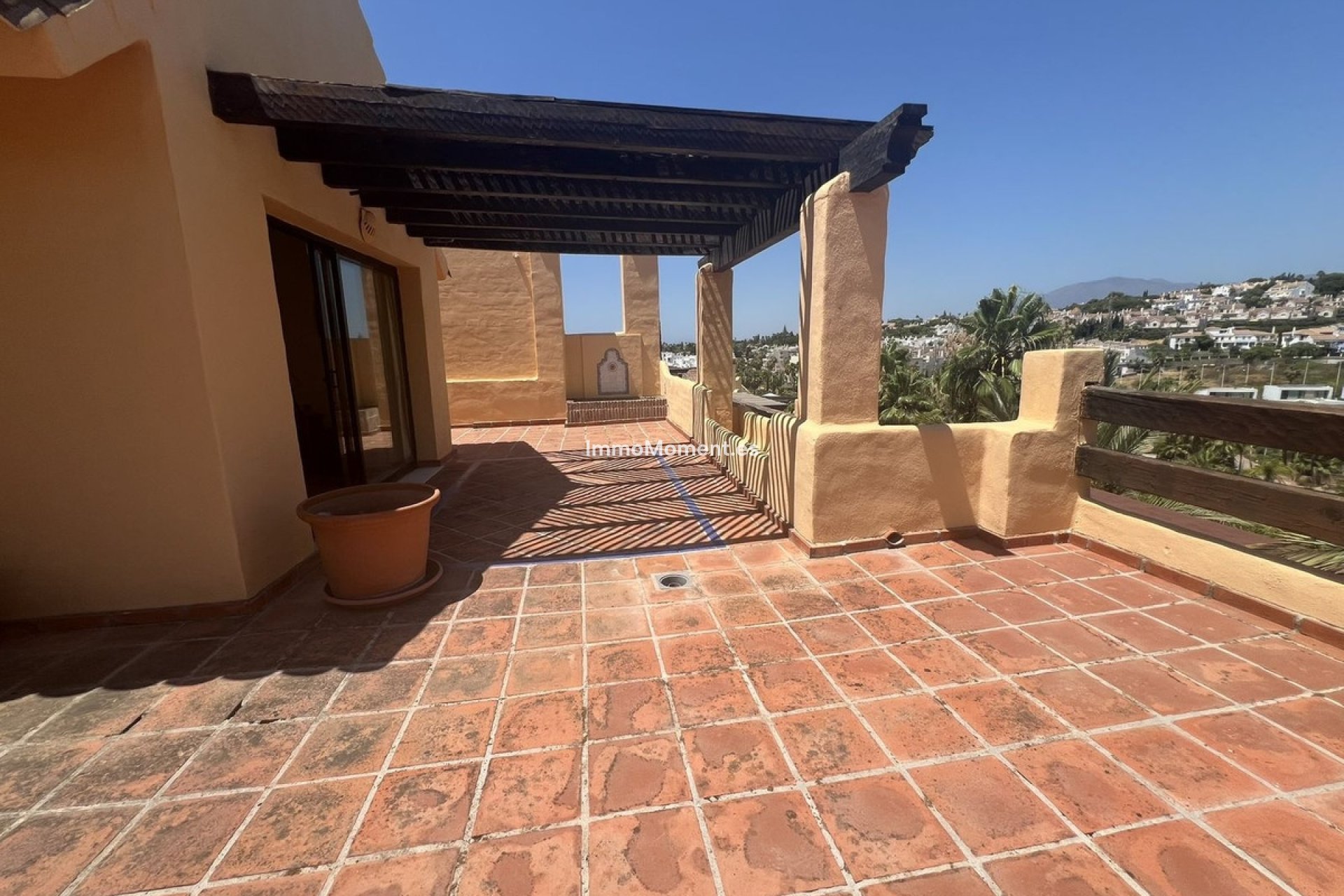 Wiederverkauf - Wohnung - Estepona  - Atalaya
