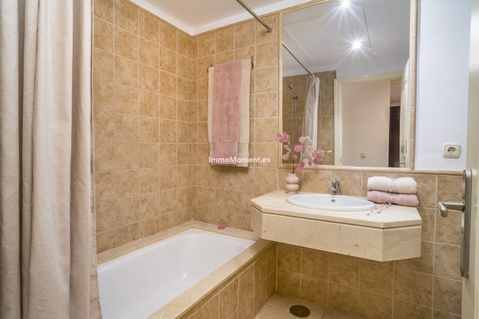 Wiederverkauf - Wohnung - Estepona  - Atalaya