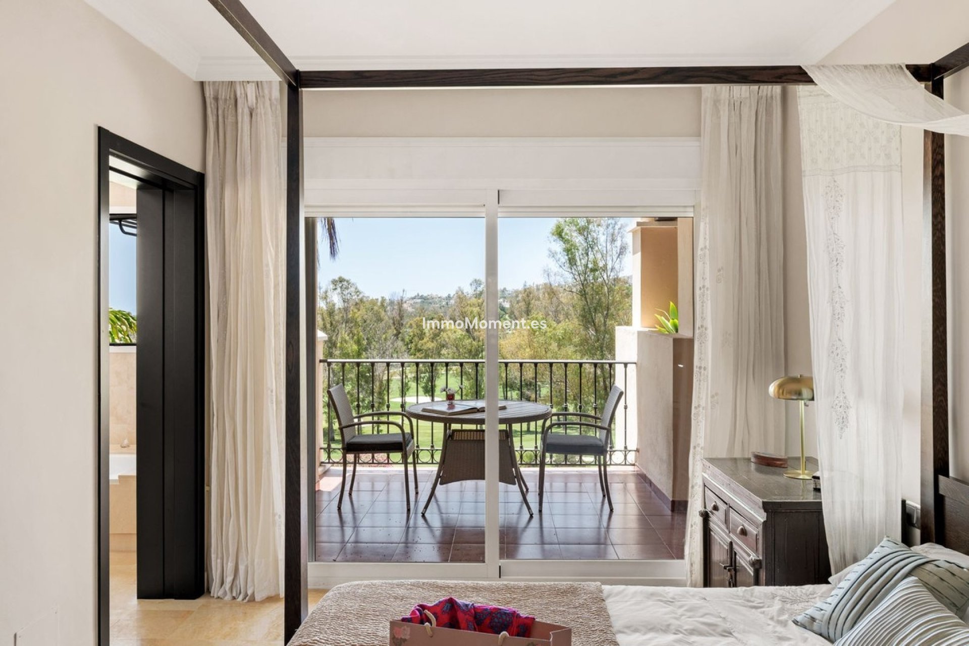 Wiederverkauf - Wohnung - Estepona  - Atalaya