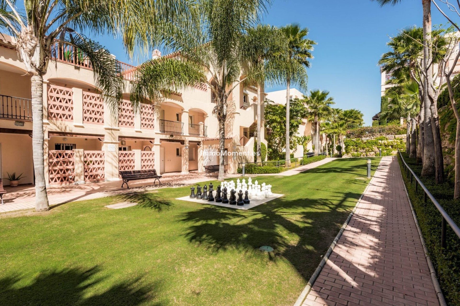 Wiederverkauf - Wohnung - Estepona  - Atalaya