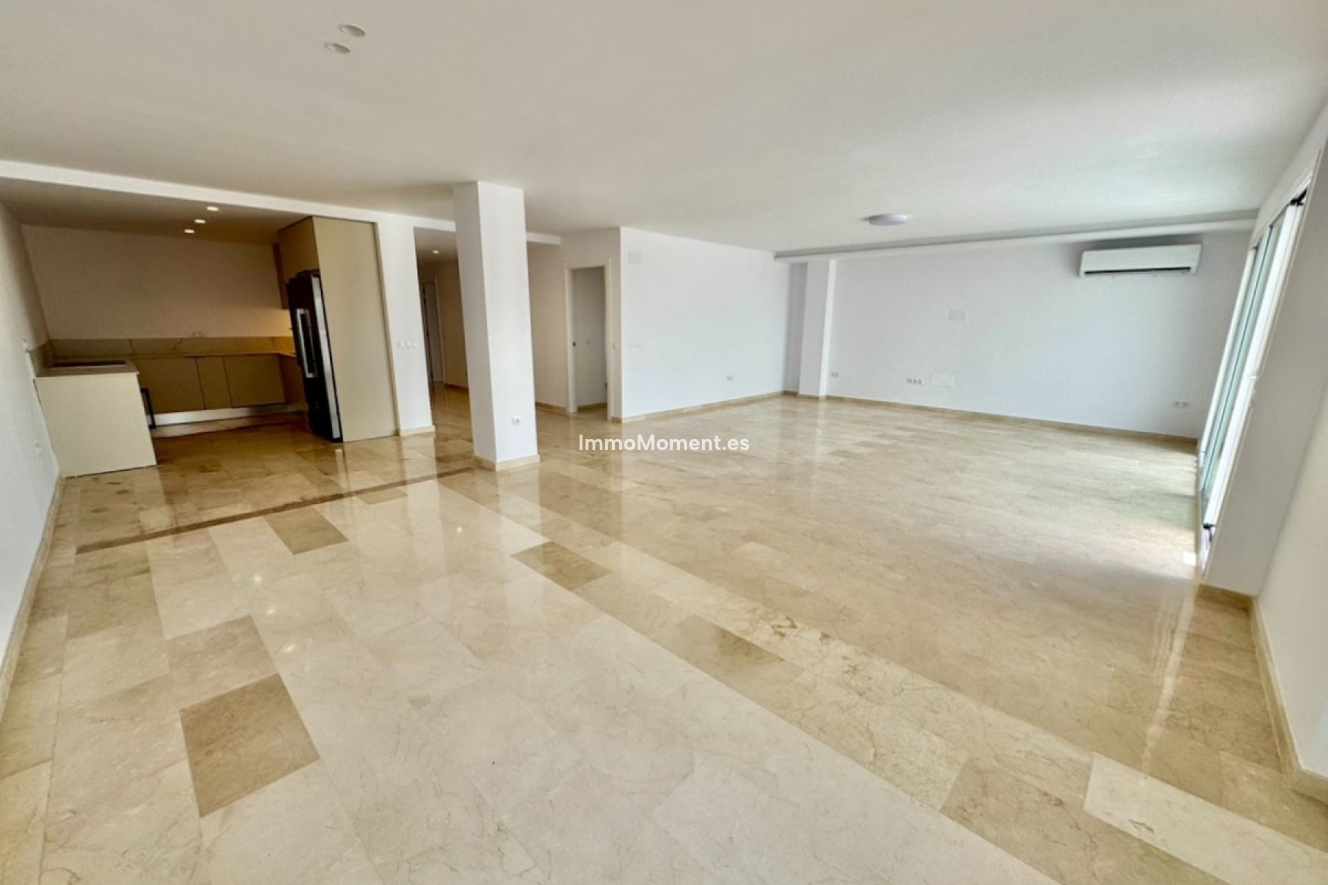 Wiederverkauf - Wohnung - Estepona  - Atalaya