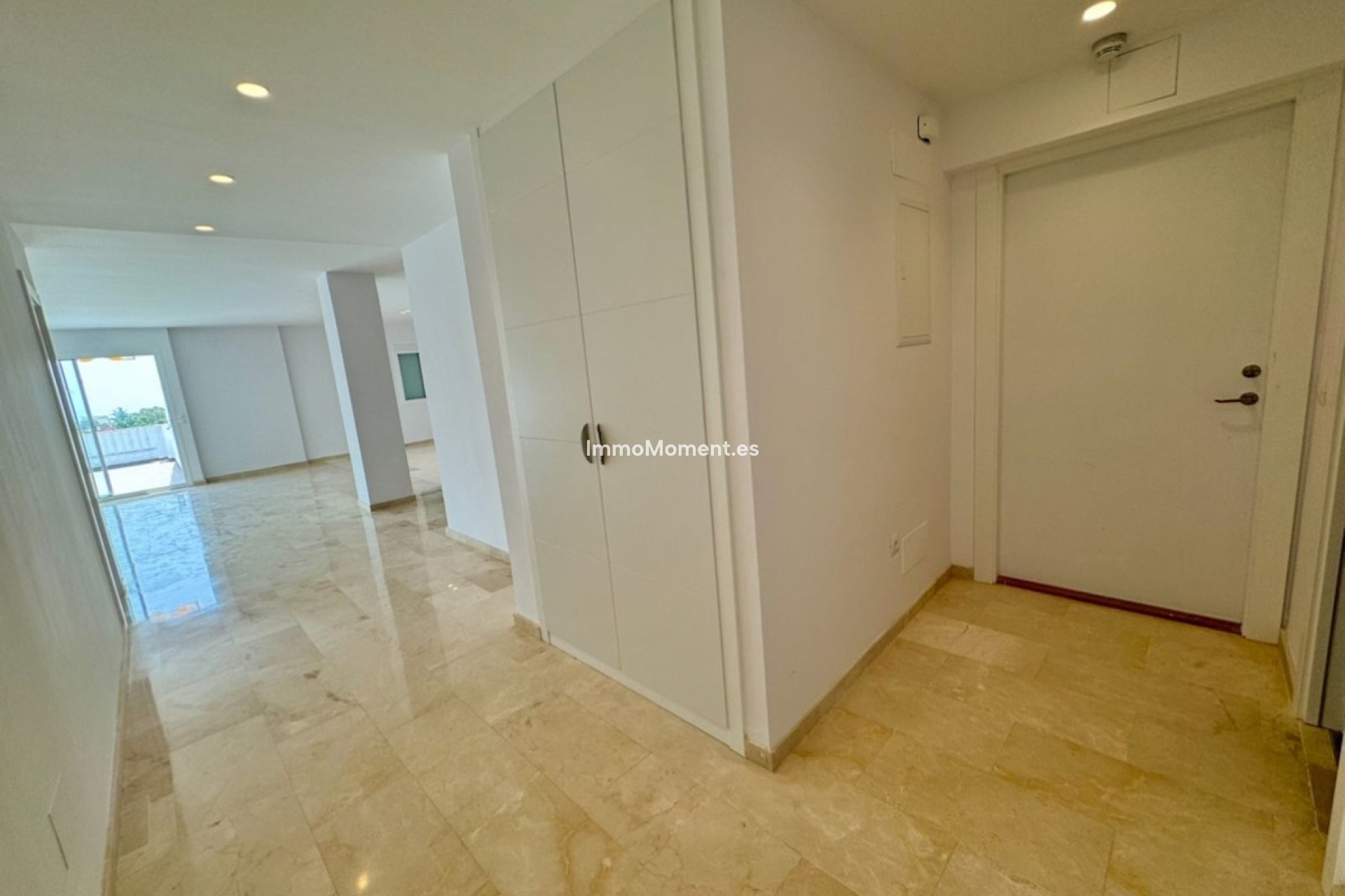 Wiederverkauf - Wohnung - Estepona  - Atalaya