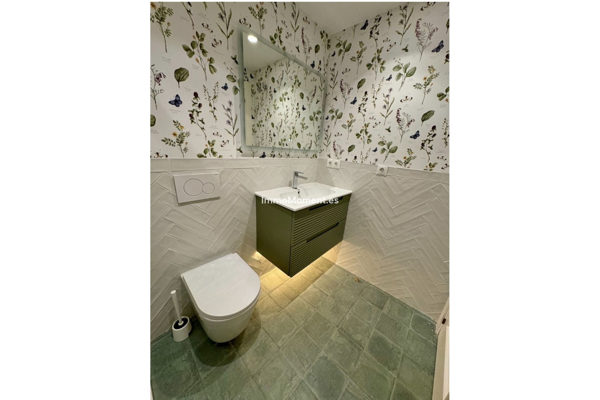 Wiederverkauf - Wohnung - Estepona  - Atalaya