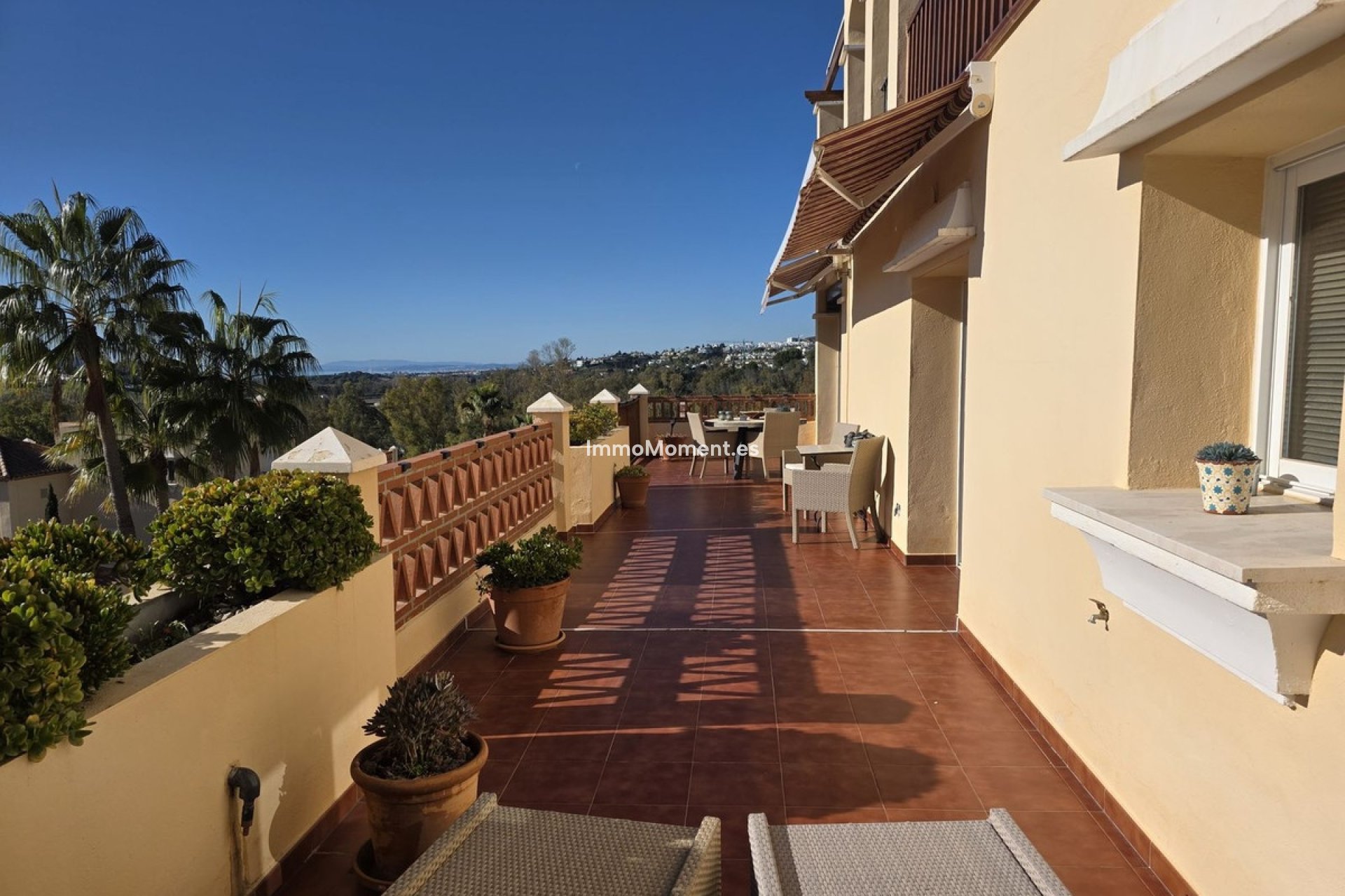 Wiederverkauf - Wohnung - Estepona  - Atalaya