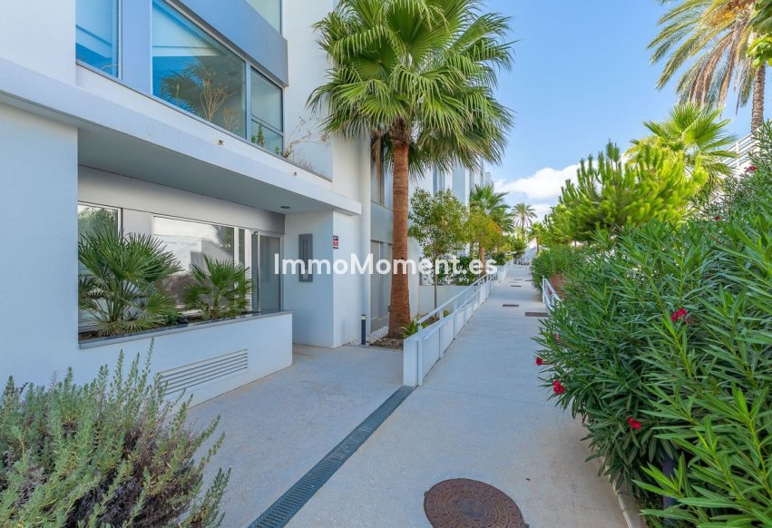 Wiederverkauf - Wohnung - Estepona  - Cancelada