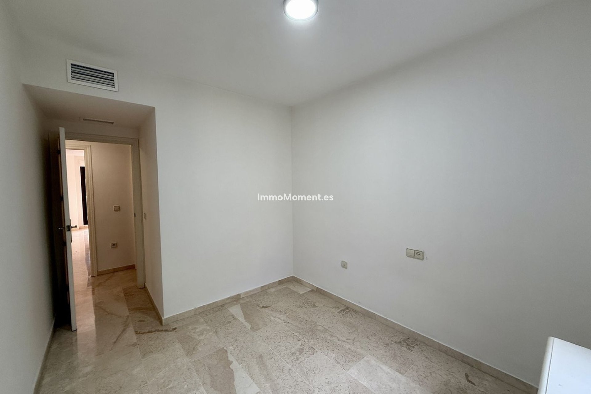 Wiederverkauf - Wohnung - Estepona  - Cancelada