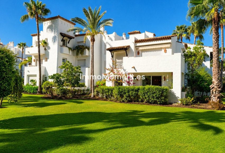 Wiederverkauf - Wohnung - Estepona  - Costalita