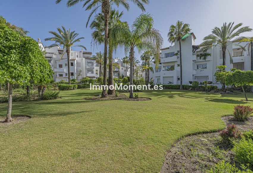 Wiederverkauf - Wohnung - Estepona  - Costalita