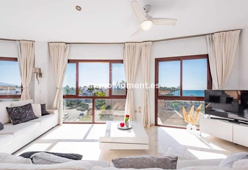 Wiederverkauf - Wohnung - Estepona  - Costalita
