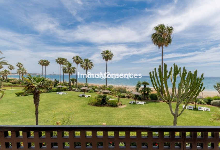 Wiederverkauf - Wohnung - Estepona  - Costalita