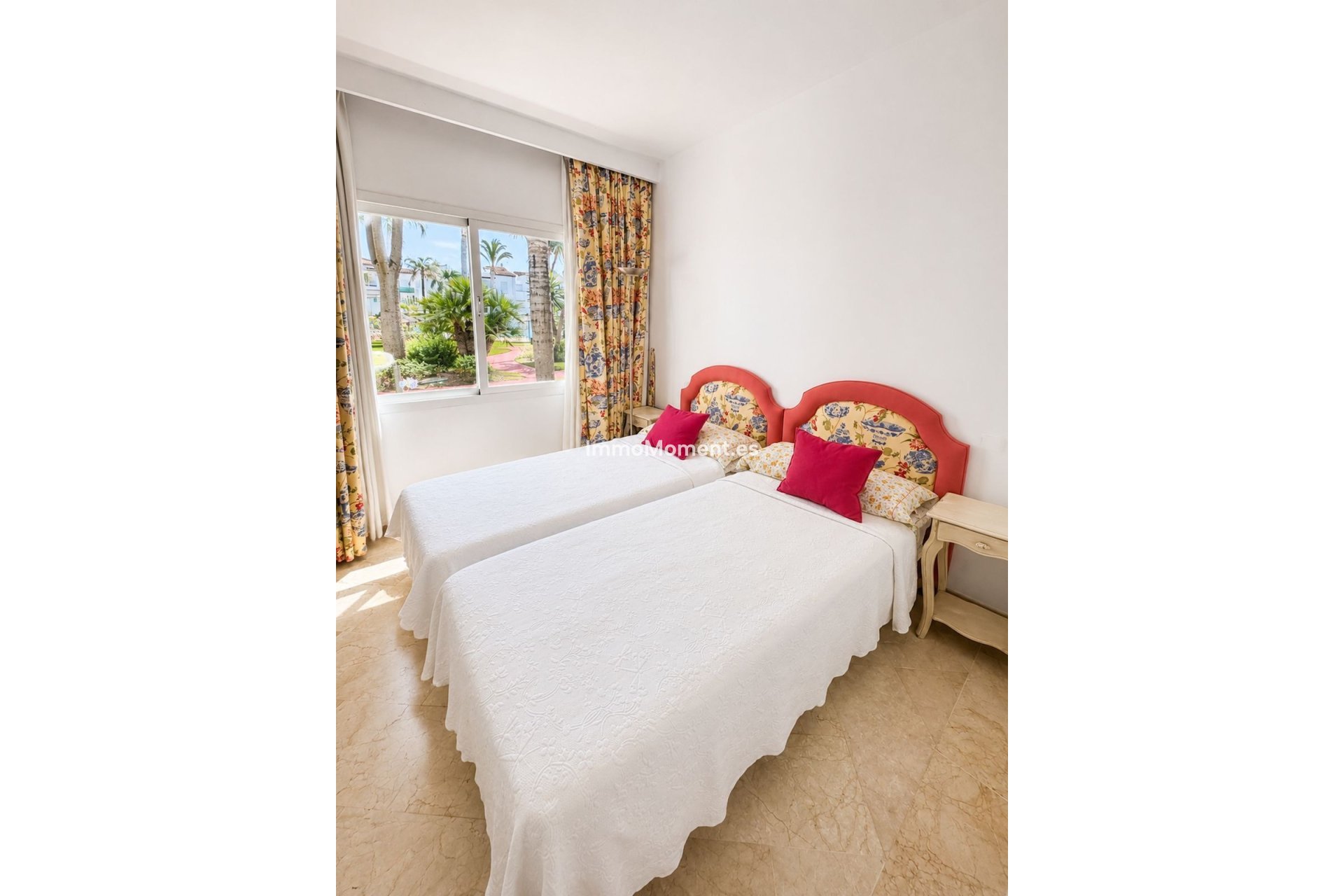 Wiederverkauf - Wohnung - Estepona  - Costalita