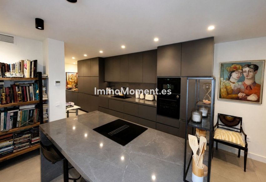 Wiederverkauf - Wohnung - Estepona  - Estepona Centro