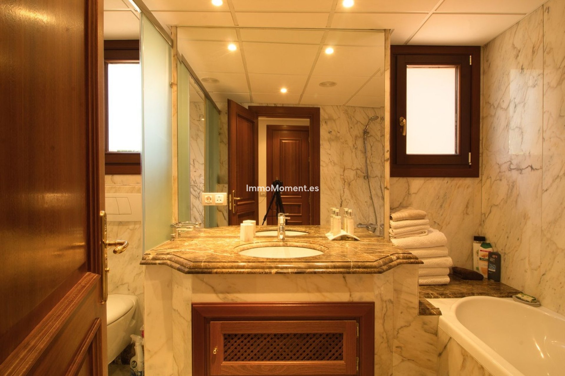 Wiederverkauf - Wohnung - Estepona  - Estepona Centro