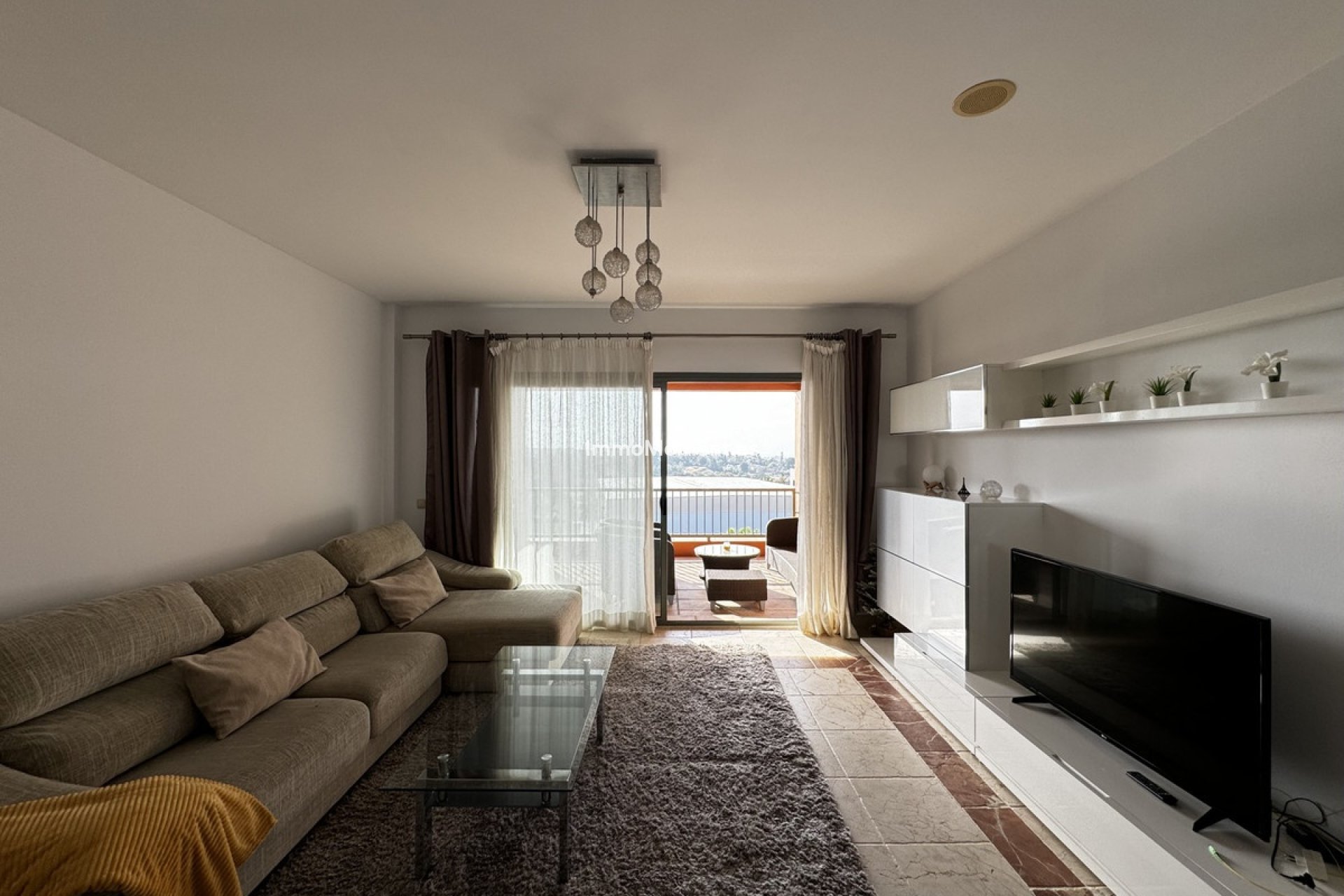Wiederverkauf - Wohnung - Estepona  - Estepona Centro