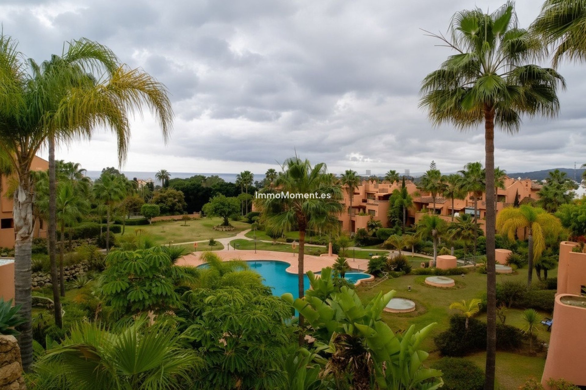Wiederverkauf - Wohnung - Estepona  - Estepona Centro