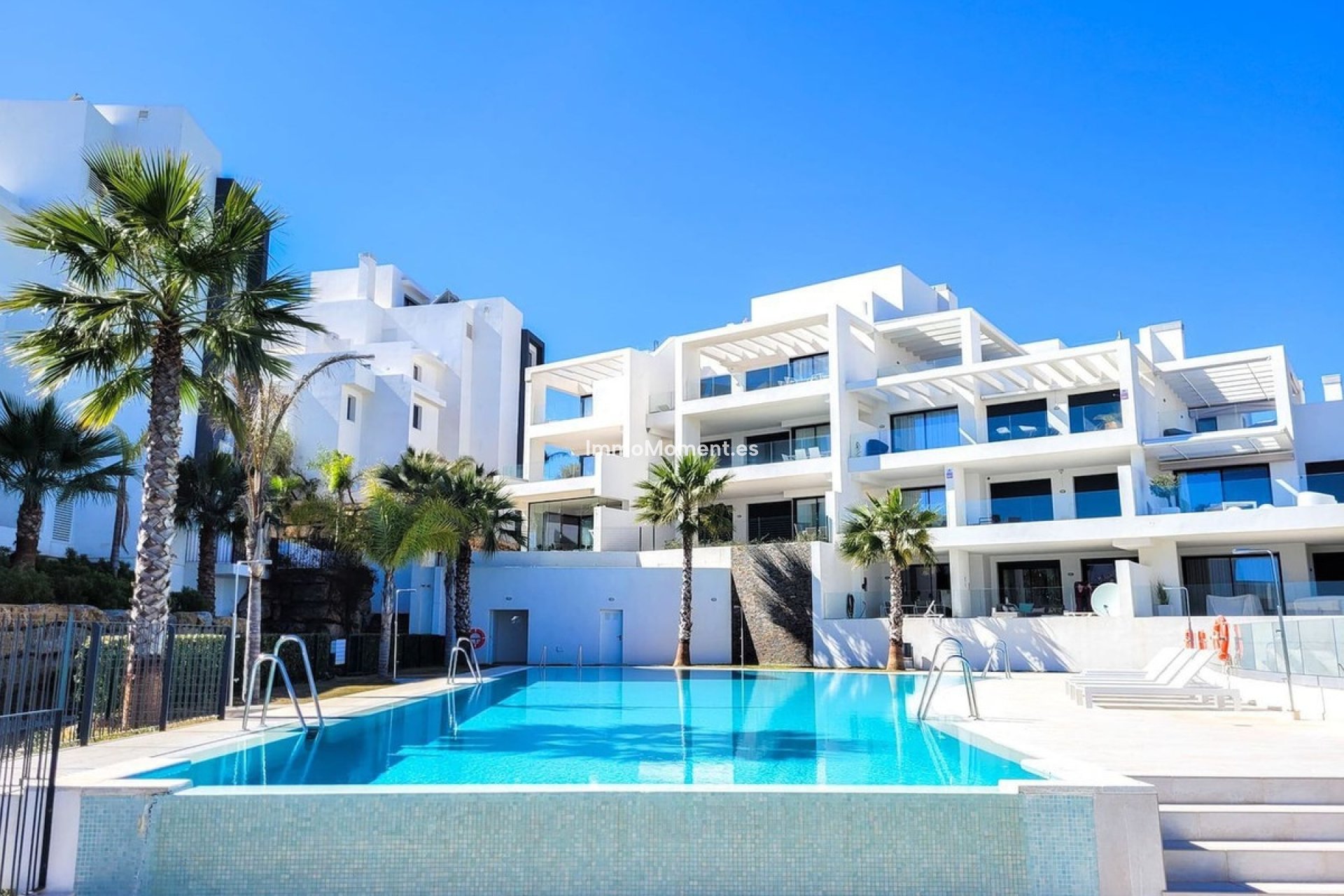 Wiederverkauf - Wohnung - Estepona  - Estepona Centro