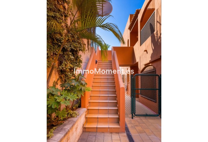 Wiederverkauf - Wohnung - Estepona  - Estepona Centro
