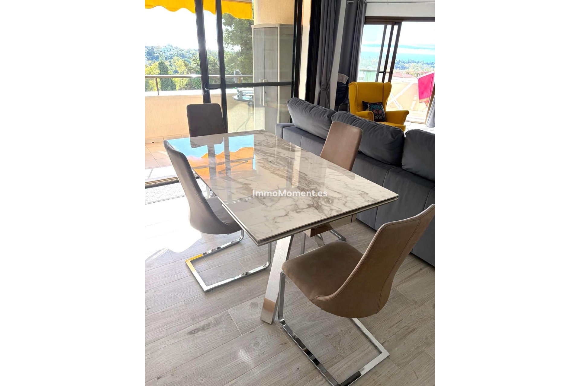 Wiederverkauf - Wohnung - Estepona  - Estepona Centro