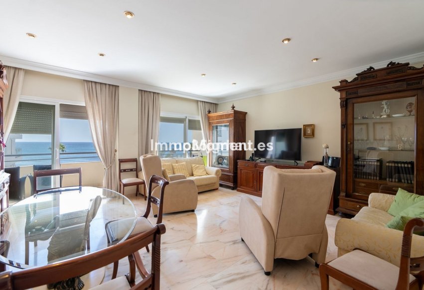 Wiederverkauf - Wohnung - Estepona  - Estepona Centro