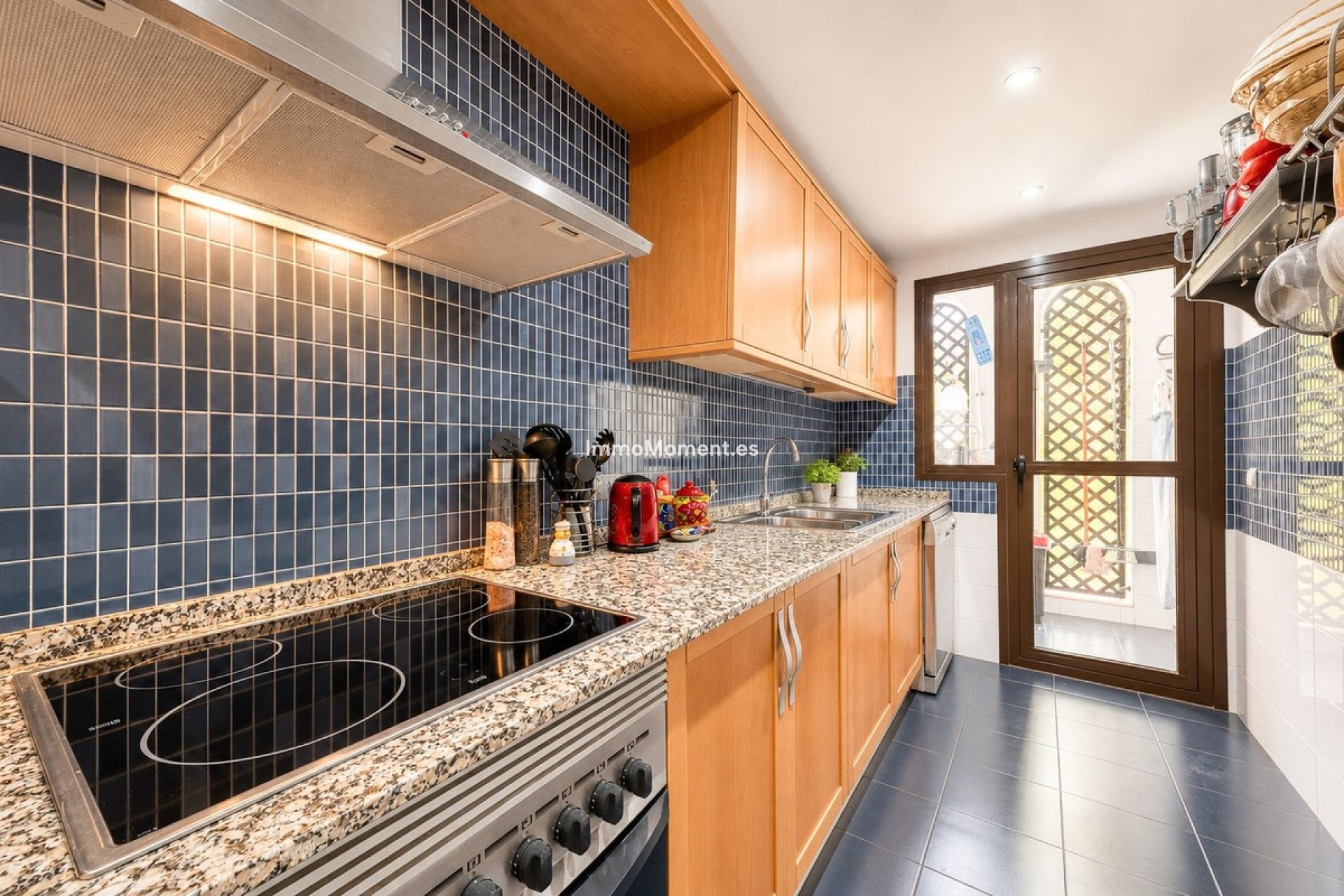 Wiederverkauf - Wohnung - Estepona  - Estepona Centro