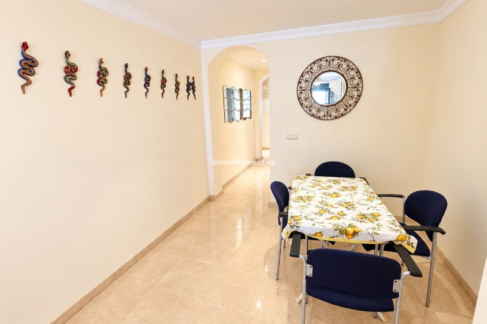 Wiederverkauf - Wohnung - Estepona  - Estepona Centro