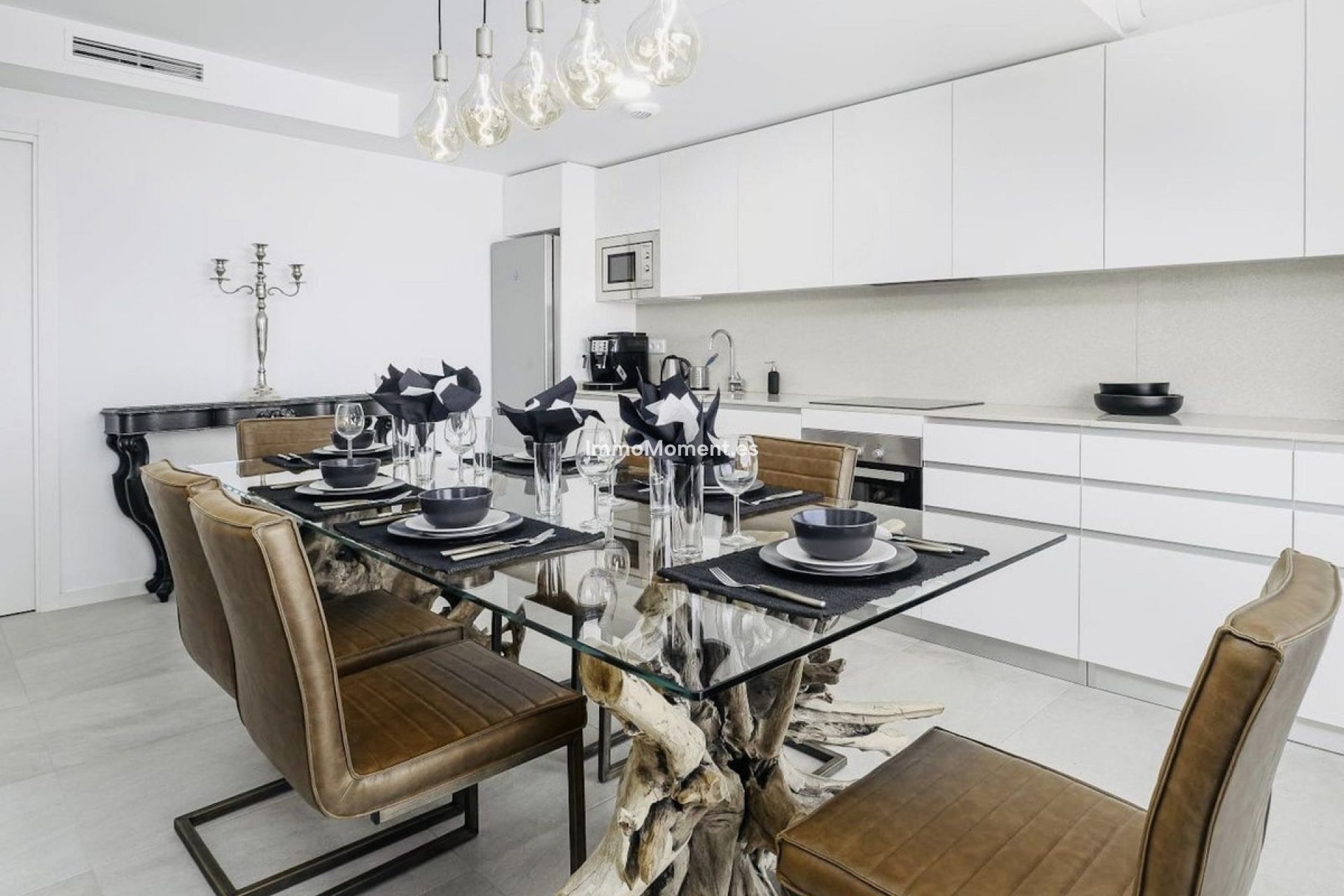 Wiederverkauf - Wohnung - Estepona  - Estepona Centro