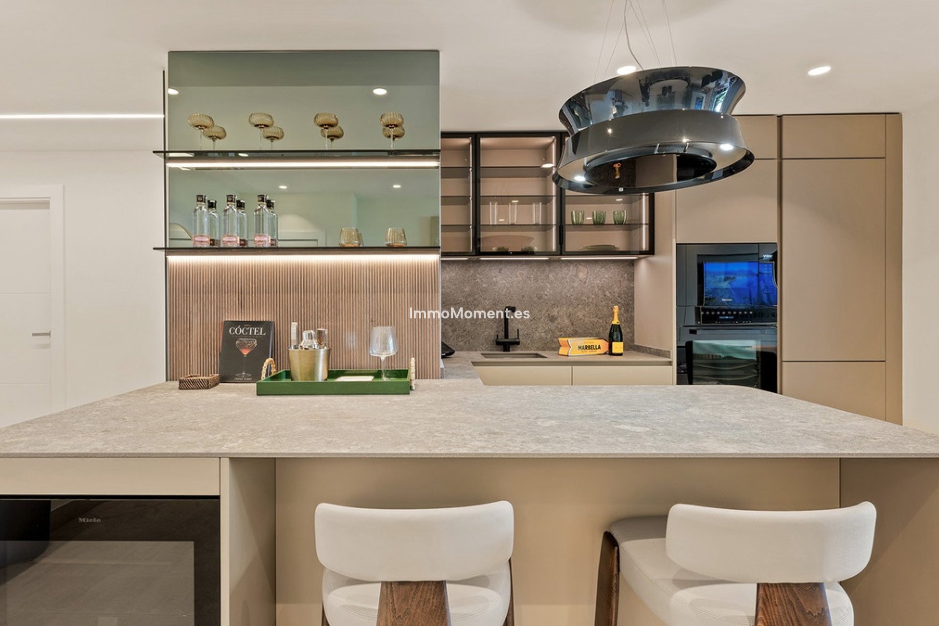 Wiederverkauf - Wohnung - Estepona  - Estepona Centro