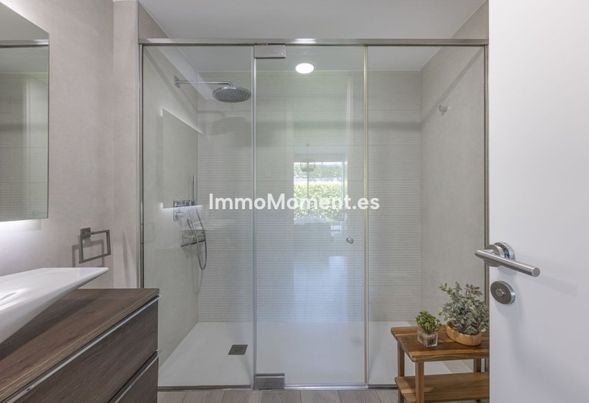 Wiederverkauf - Wohnung - Estepona  - Estepona Centro