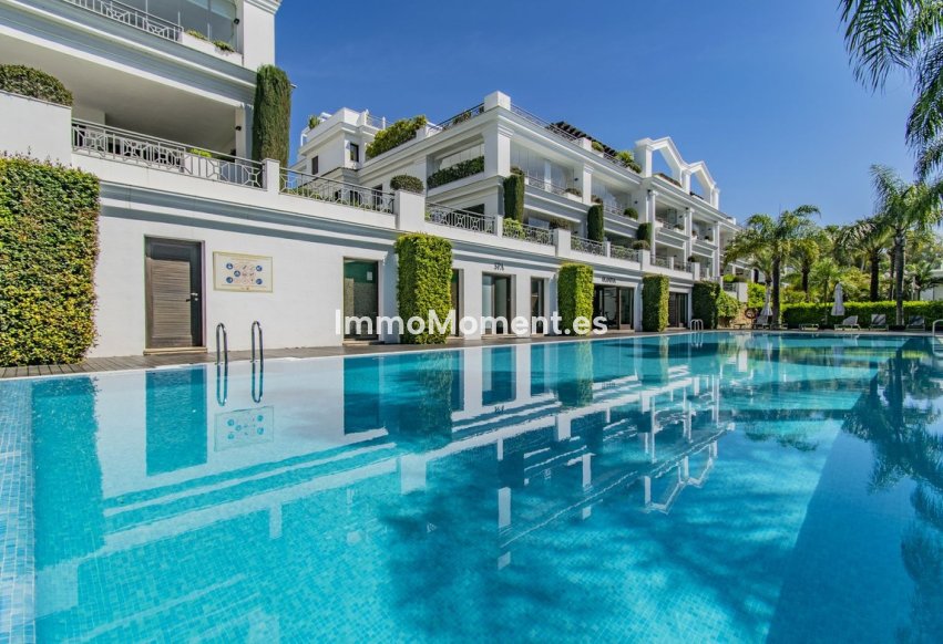 Wiederverkauf - Wohnung - Estepona  - Estepona Centro