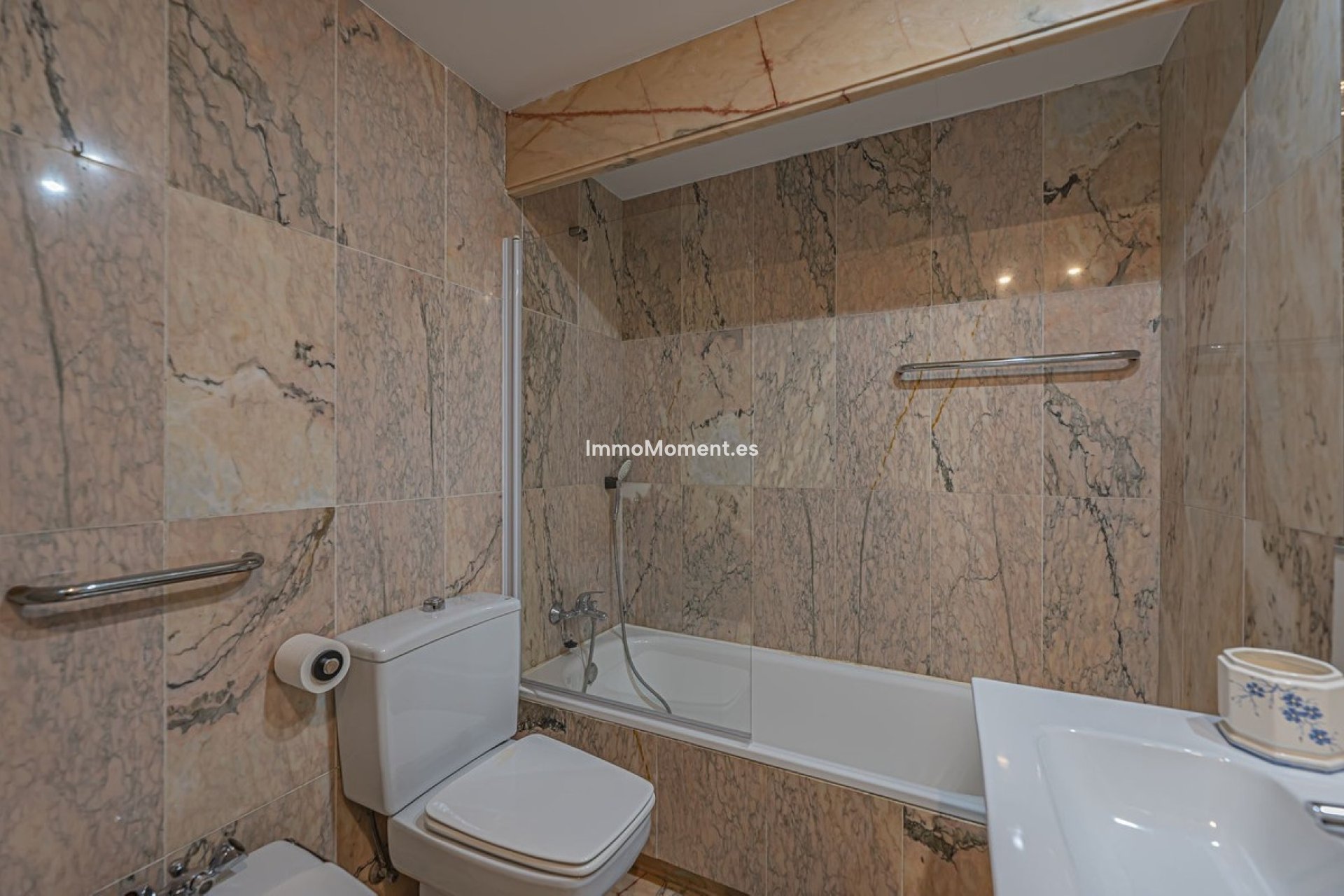 Wiederverkauf - Wohnung - Estepona  - Estepona Centro