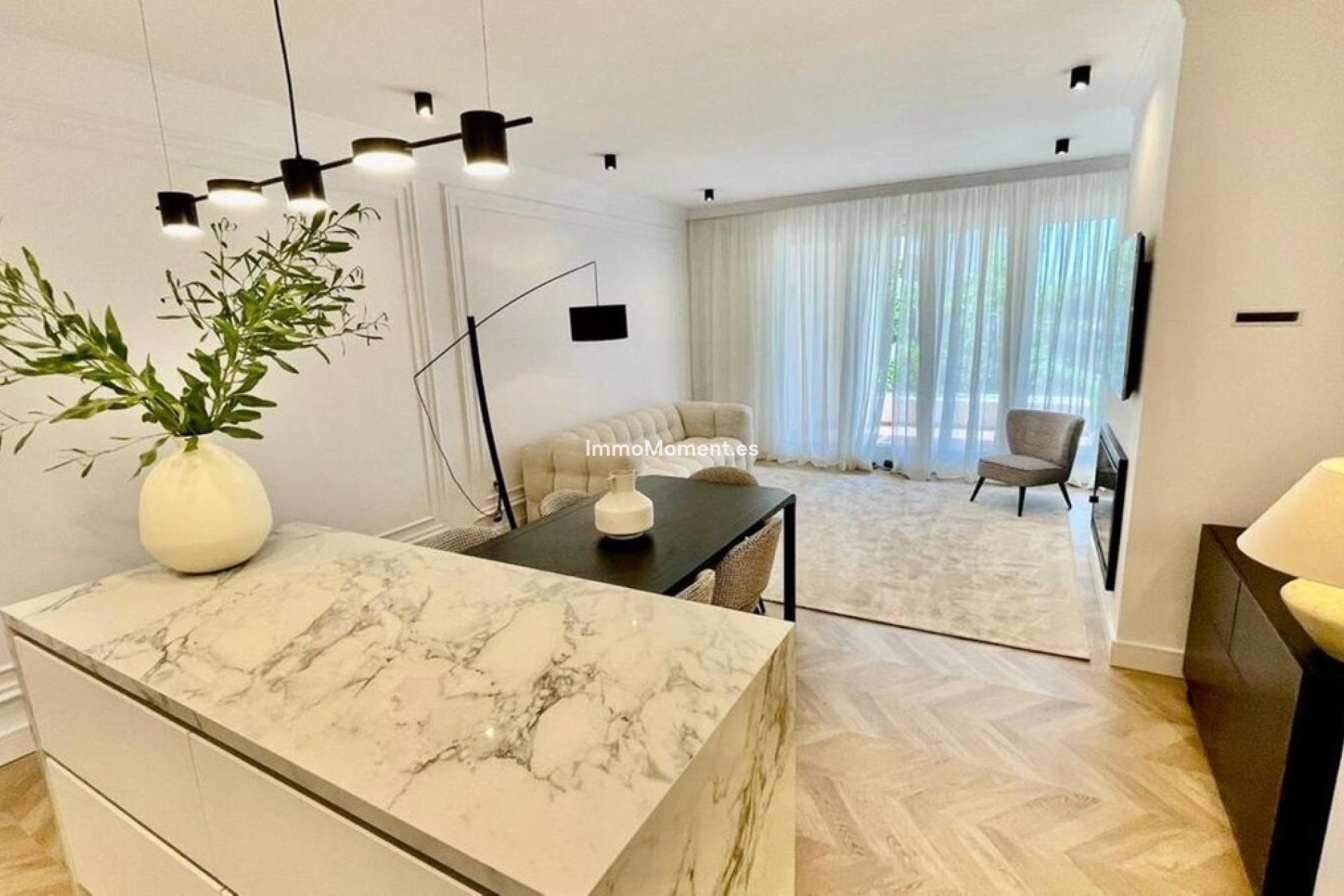 Wiederverkauf - Wohnung - Estepona  - Estepona Centro