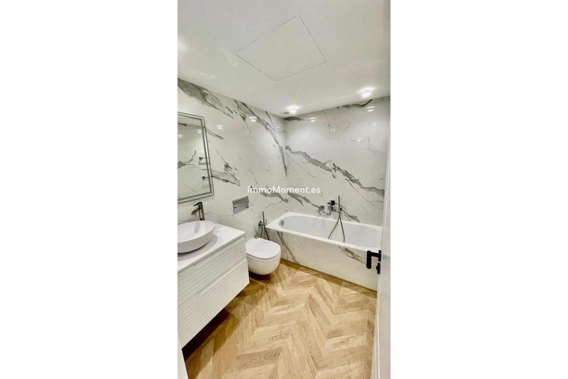 Wiederverkauf - Wohnung - Estepona  - Estepona Centro