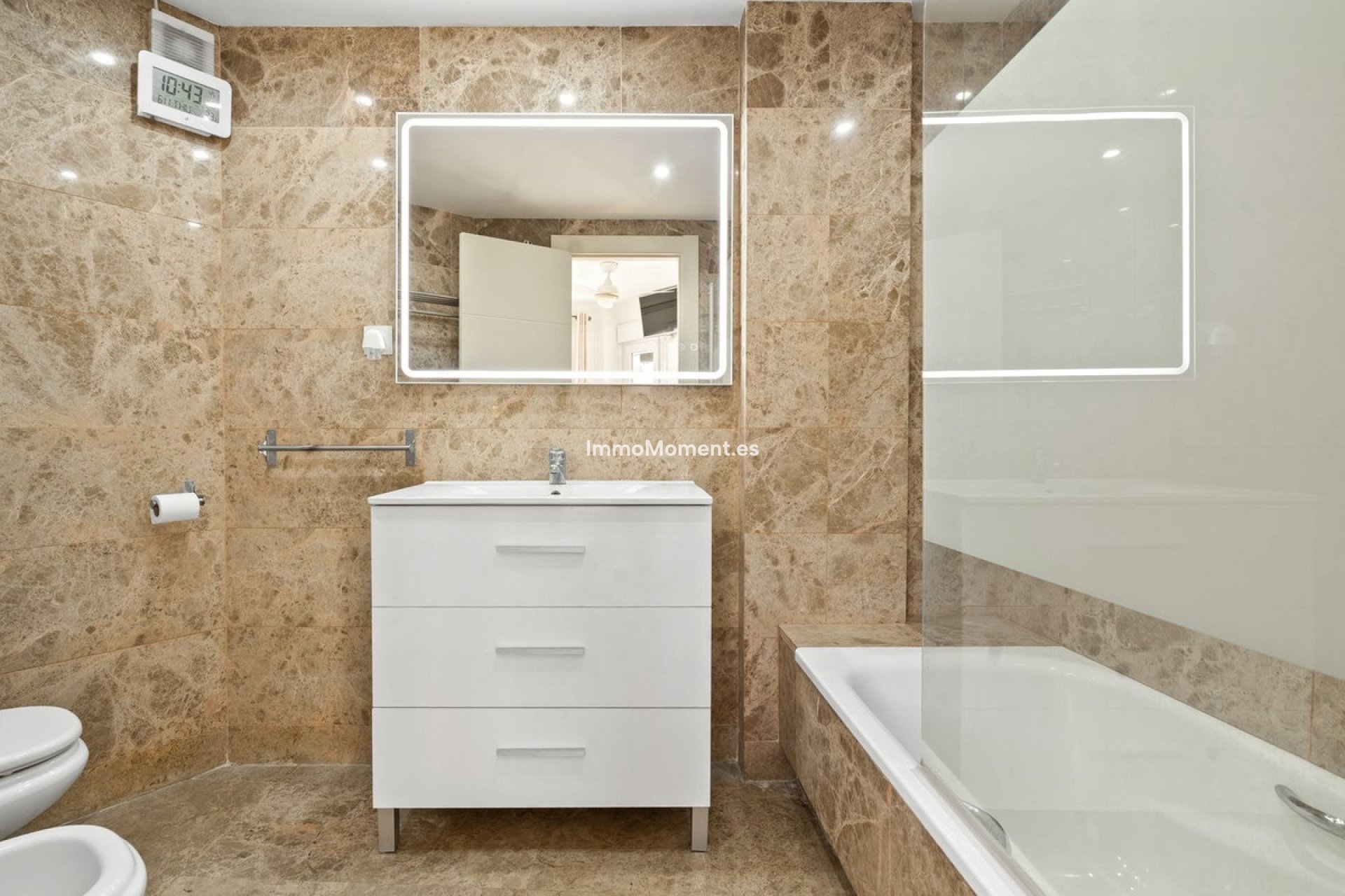 Wiederverkauf - Wohnung - Estepona  - Estepona Centro