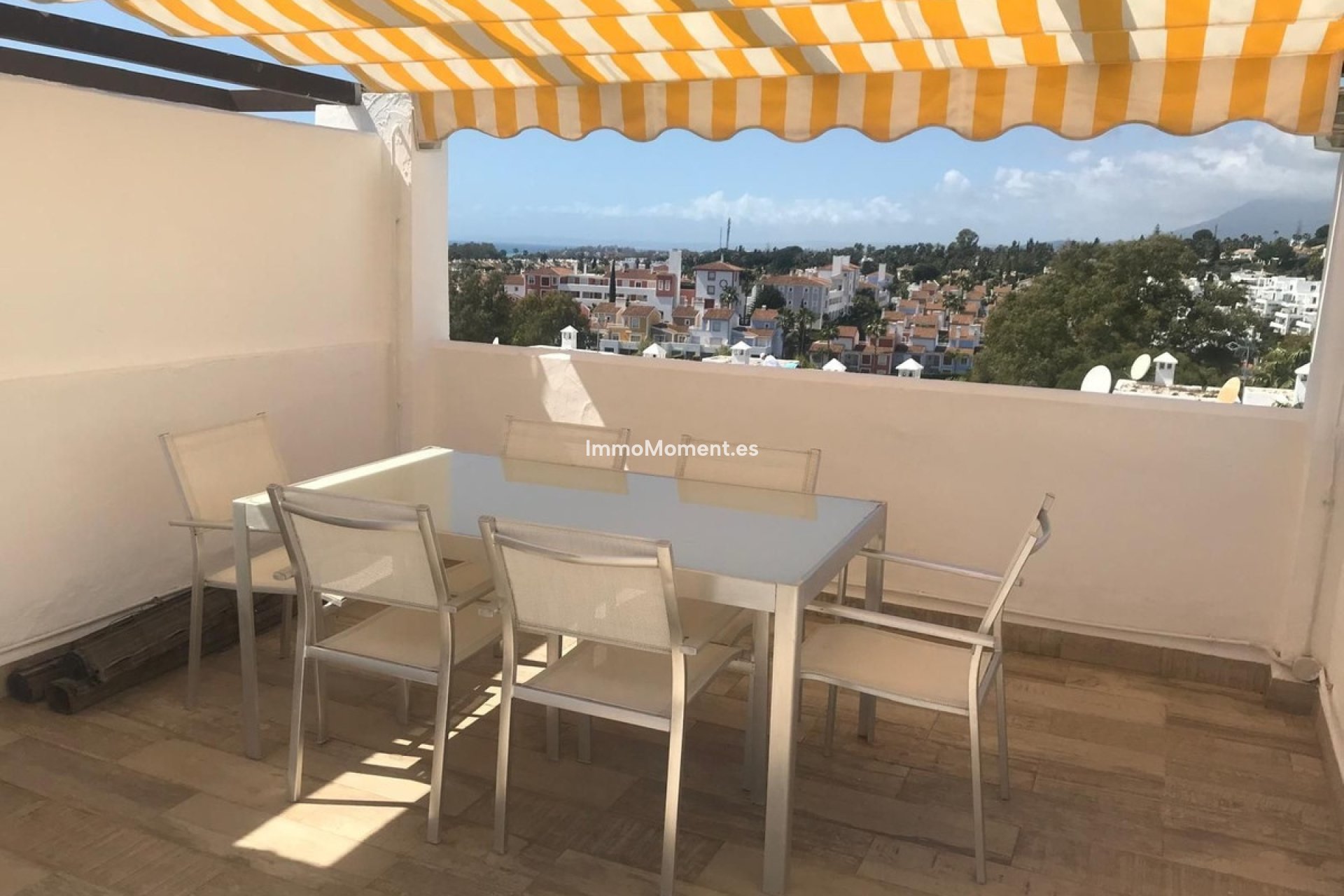 Wiederverkauf - Wohnung - Estepona  - Estepona Centro
