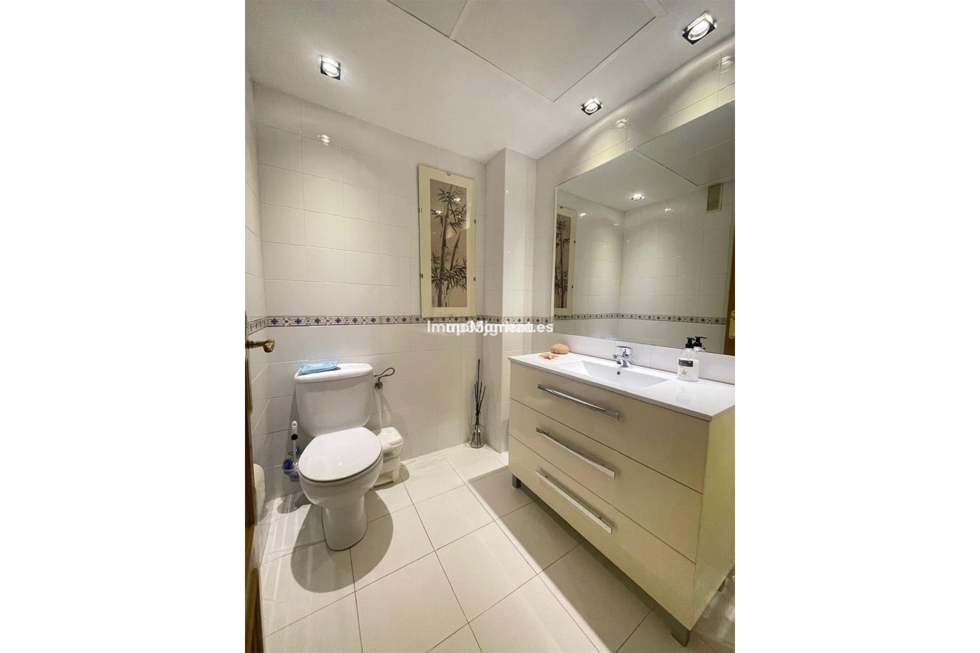 Wiederverkauf - Wohnung - Estepona  - Estepona Centro