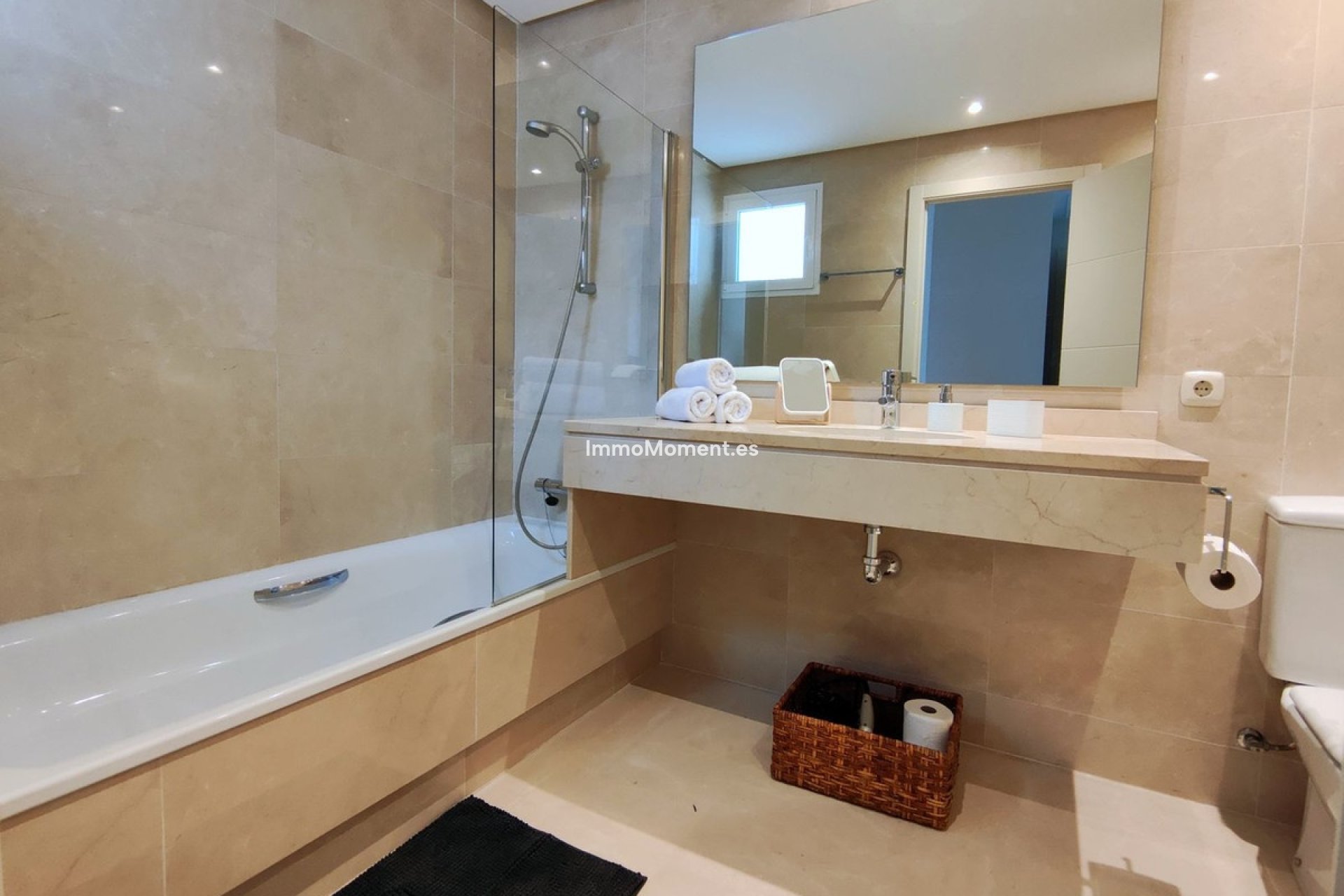 Wiederverkauf - Wohnung - Estepona  - Estepona Centro