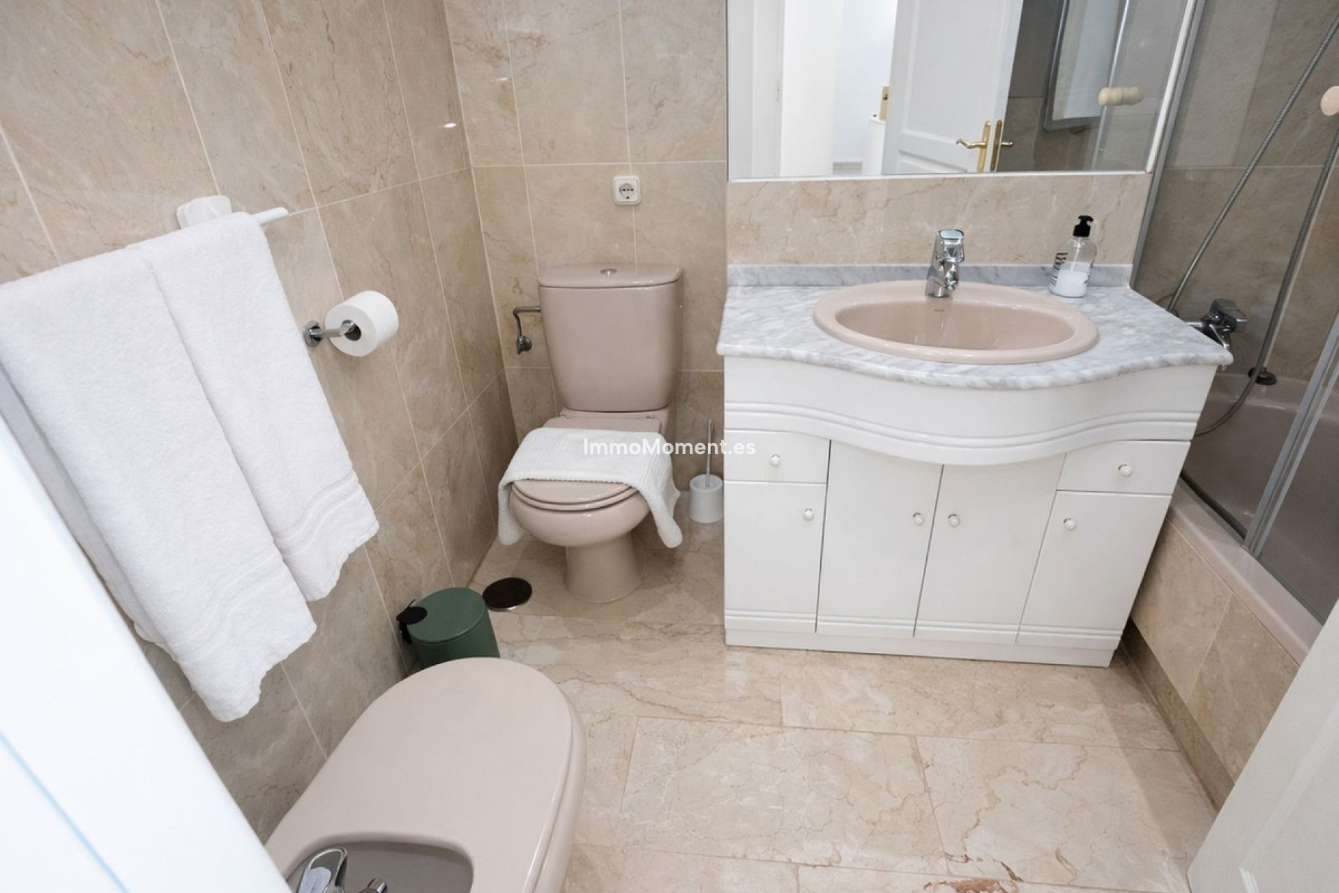 Wiederverkauf - Wohnung - Estepona  - Estepona Centro