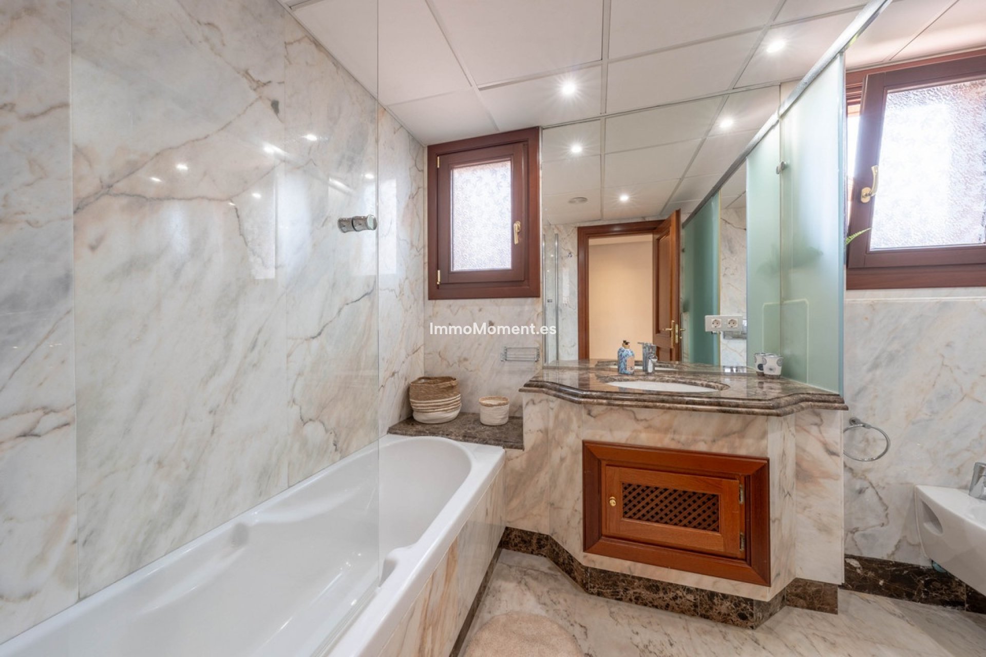 Wiederverkauf - Wohnung - Estepona  - Estepona Centro