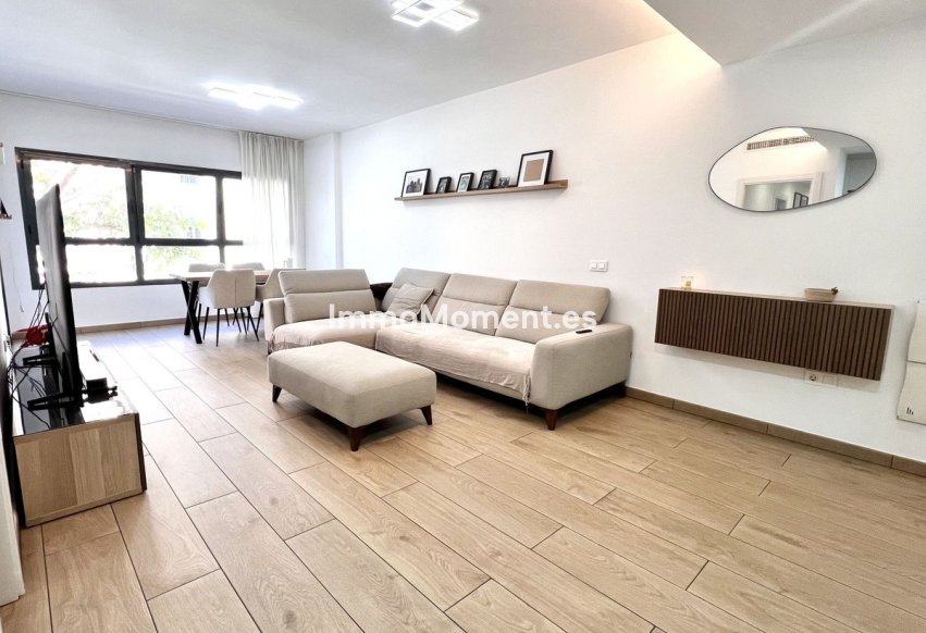 Wiederverkauf - Wohnung - Estepona  - Estepona Centro