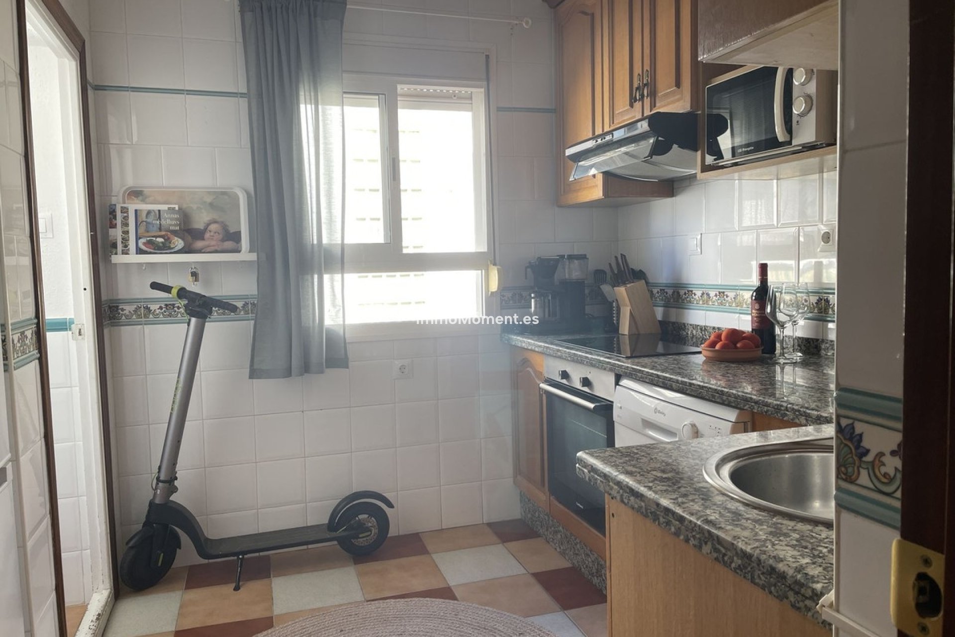 Wiederverkauf - Wohnung - Estepona  - Estepona Centro