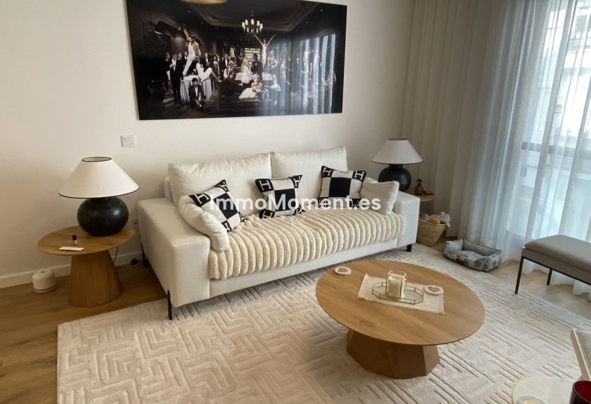 Wiederverkauf - Wohnung - Estepona  - Estepona Centro