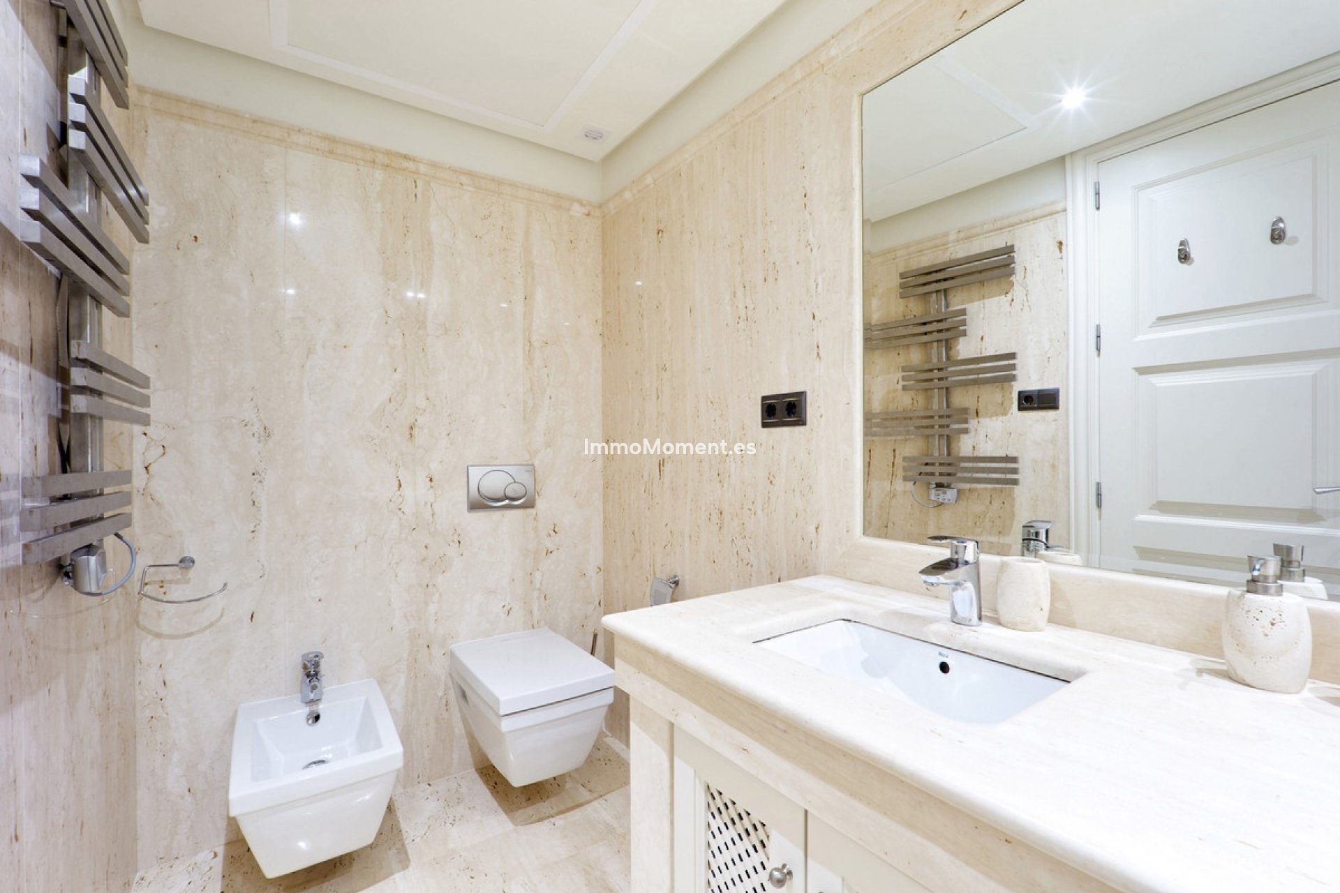 Wiederverkauf - Wohnung - Estepona  - Estepona Centro