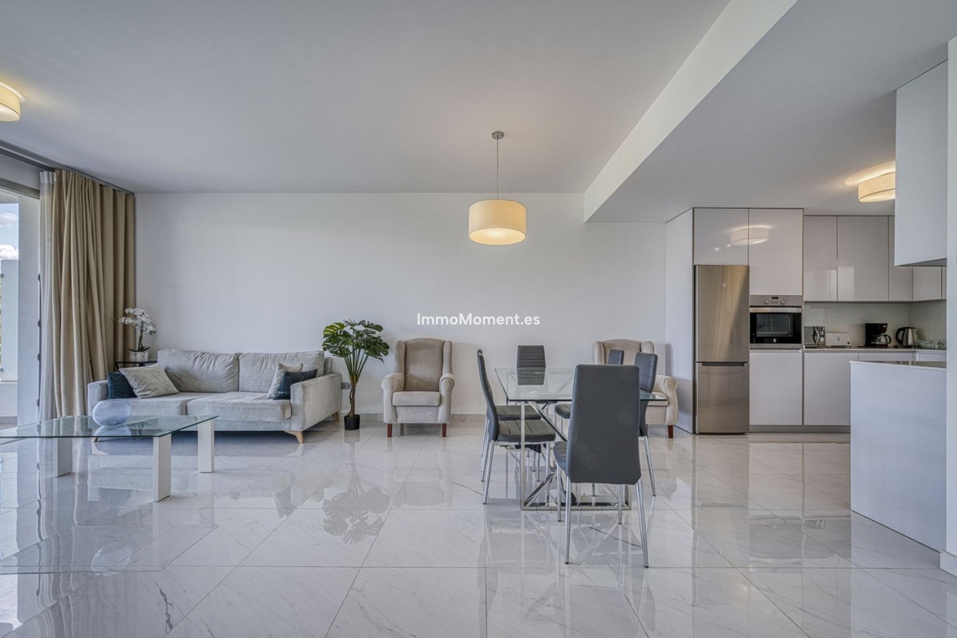 Wiederverkauf - Wohnung - Estepona  - Estepona Centro