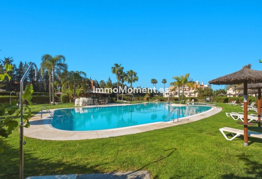 Wiederverkauf - Wohnung - Estepona  - Estepona Centro