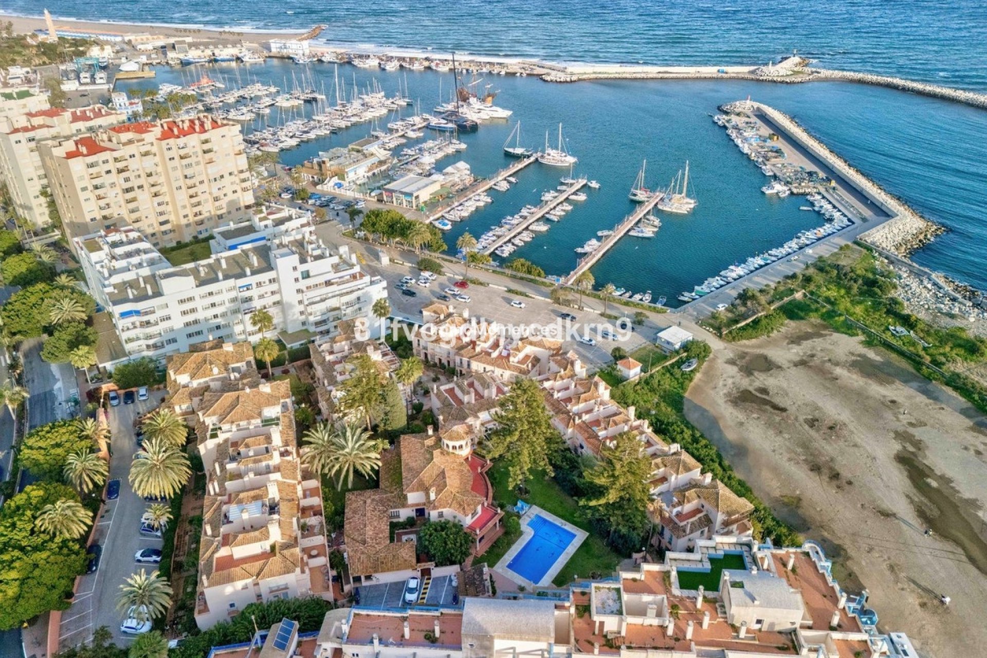 Wiederverkauf - Wohnung - Estepona  - Estepona Centro