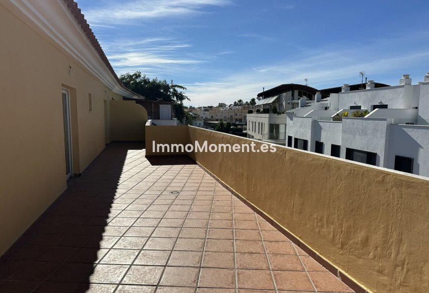 Wiederverkauf - Wohnung - Estepona  - Estepona Centro