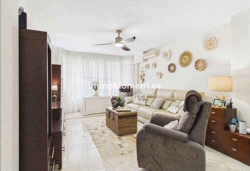 Wiederverkauf - Wohnung - Estepona  - Estepona Centro