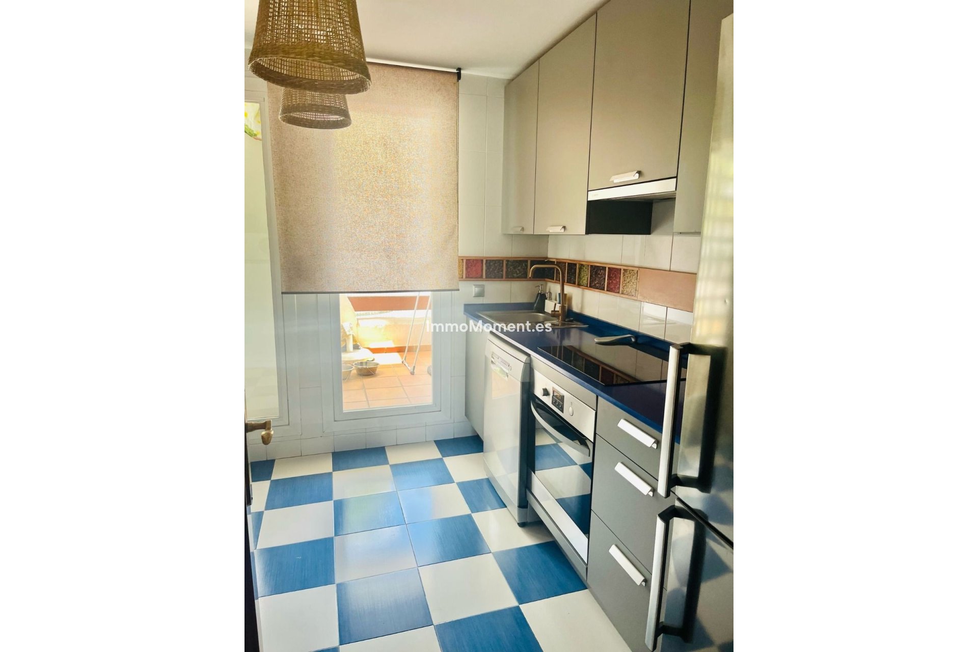 Wiederverkauf - Wohnung - Estepona  - Estepona Centro