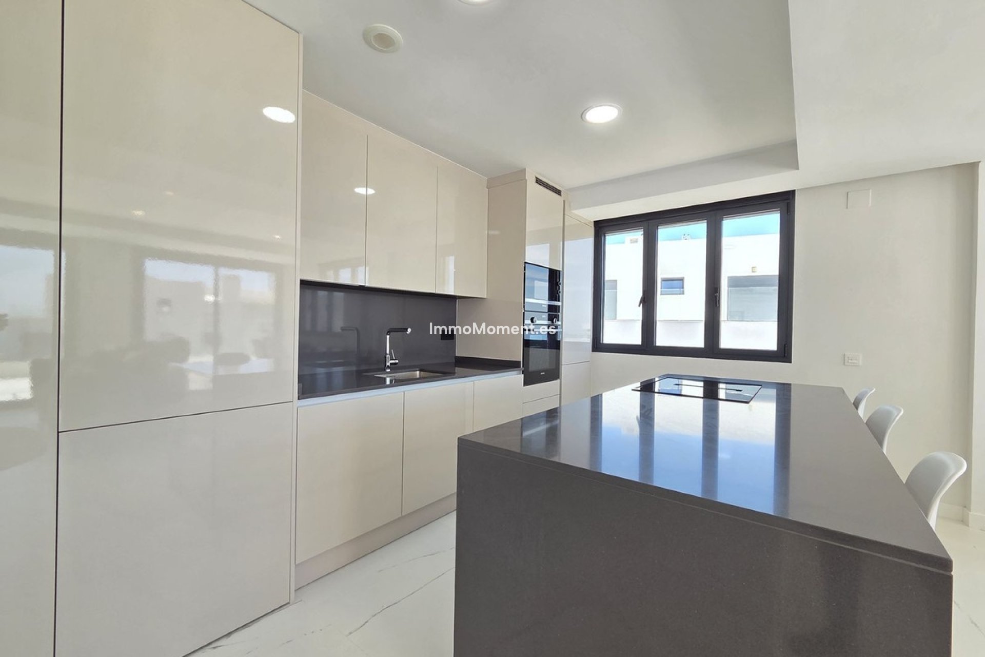 Wiederverkauf - Wohnung - Estepona  - Estepona Centro